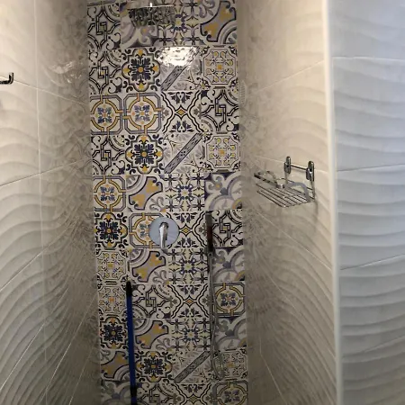 La Grotta Apartment *